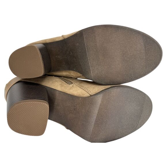 Women's boots Massini Taupe Size 7.5 medium NEW strap booties - Picture 4 of 7